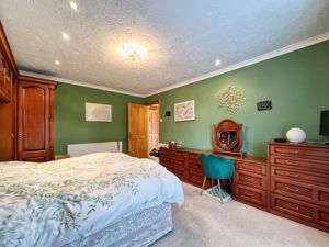 Photo 11- click for photo gallery